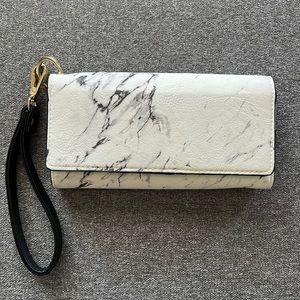 ✨White Marble Wristlet